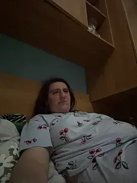 Dana92va online show from April 19, 3:23 pm