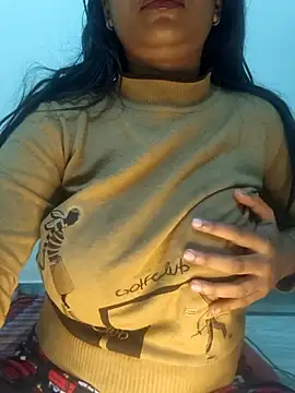 Hotty Tulip online show from March 1, 2:33 am