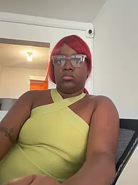 nathaly evans  online show from July 28, 8:52 pm