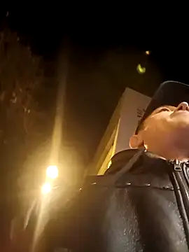 jefflatex45 online show from December 19, 9:07 pm