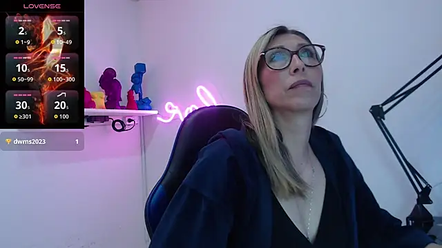 Scarlett 079 online show from January 13, 1:15 pm