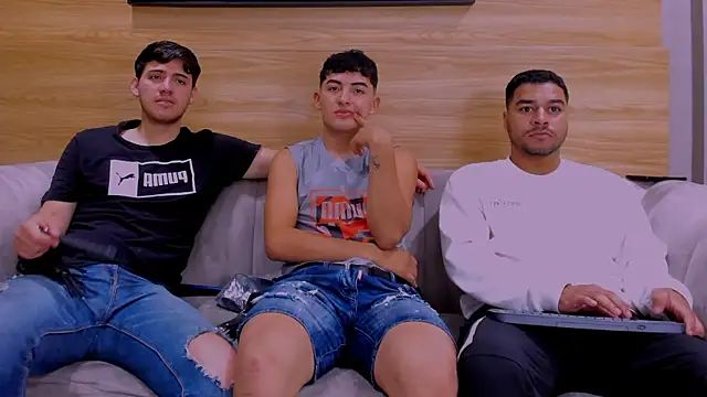 big  friends online show from December 16, 2:12 pm