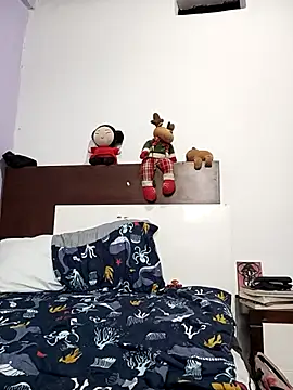 Sophy-M online show from December 5, 2:40 pm