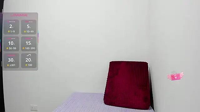 allysonn31 online show from December 16, 9:26 am