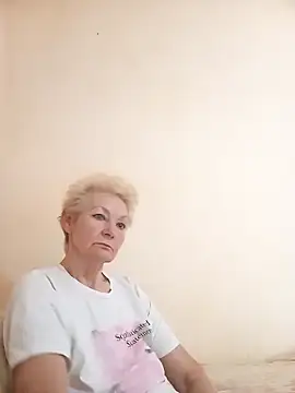 Calypso-Loove online show from April 17, 9:33 am