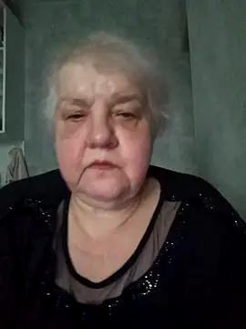 HapinessLovee online show from February 4, 7:55 am