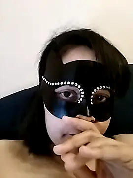 h4cPaolaMascherata online show from February 12, 9:00 am