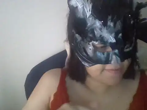 h4cPaolaMascherata online show from December 19, 8:17 am