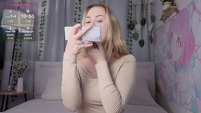 kaity berry online show from March 4, 8:10 am