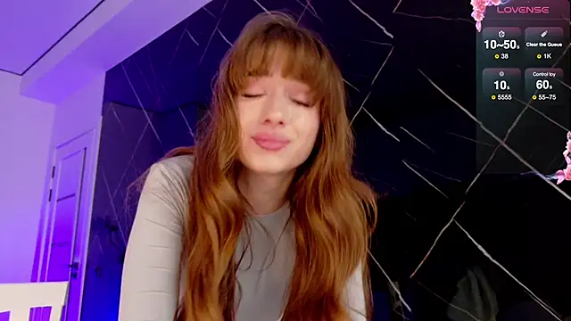 AlessiaBlisss online show from December 14, 7:58 am