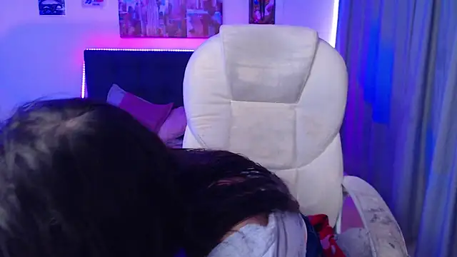 dany bannany online show from March 21, 3:50 pm