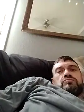 badgirlandjunior69 online show from January 10, 8:35 pm