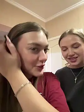 findwayout online show from March 3, 9:43 pm