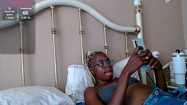 xSATIVAx online show from January 19, 2:35 pm