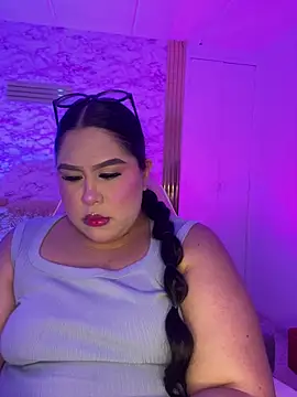 Mia Carters online show from April 16, 11:07 pm