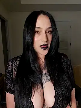 BustyVampyre online show from February 24, 12:10 am
