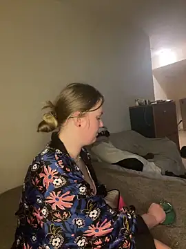 Vikml166 online show from March 21, 8:19 am