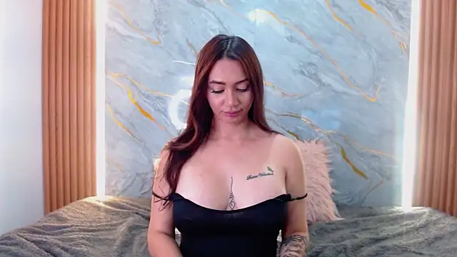 rebecagoldene online show from April 7, 4:47 am