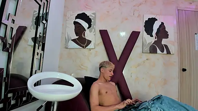 YOUNG GUYS1 online show from April 5, 7:24 pm