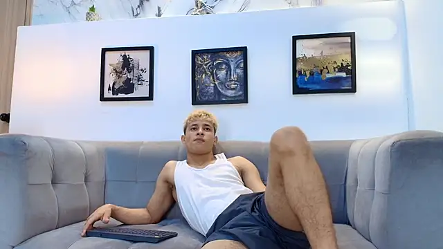 YOUNG GUYS1 online show from April 16, 7:19 am