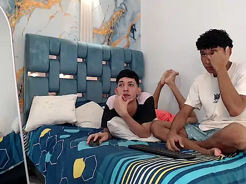 SWEET RABBIT1 online show from December 20, 8:24 pm