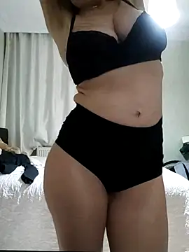 NovaMia online show from February 6, 3:48 pm