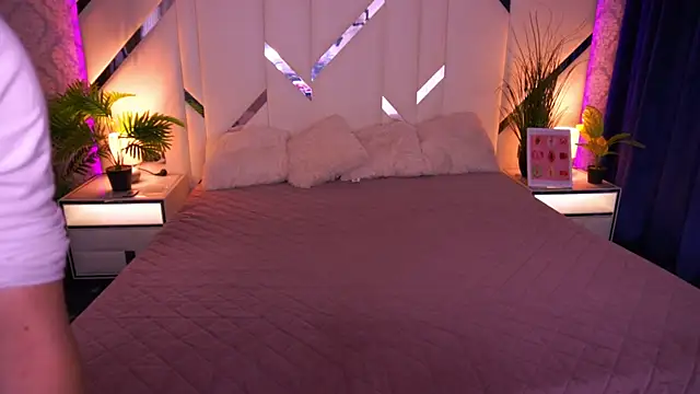 MollyyMayy online show from January 13, 9:57 am