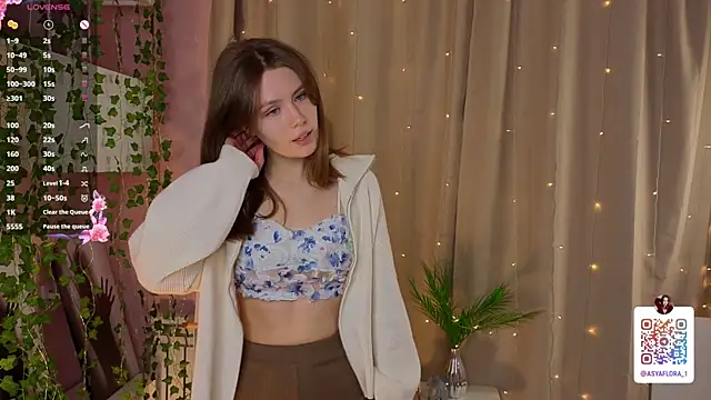 ShannaRois online show from January 13, 7:07 pm