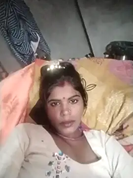 Sexy Rajkumari123 online show from January 19, 10:11 am