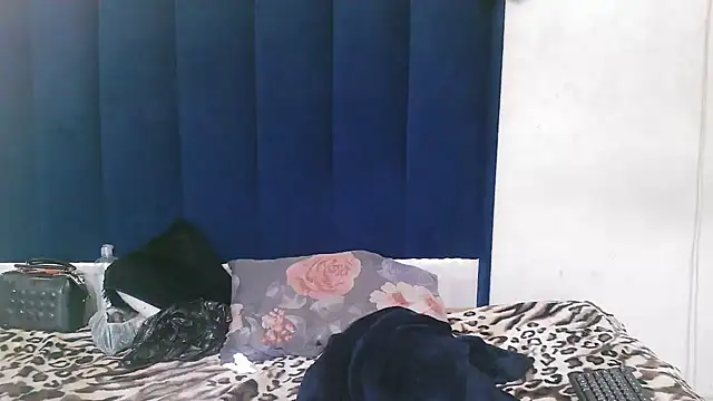 slendercupid online show from February 7, 12:36 am