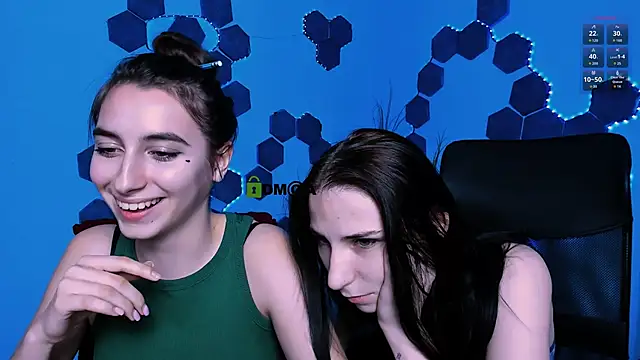 mila firee online show from January 13, 4:33 pm