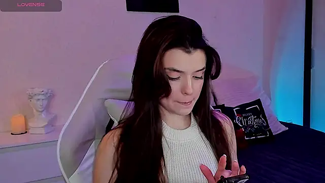  Valleria  online show from January 16, 2:24 pm