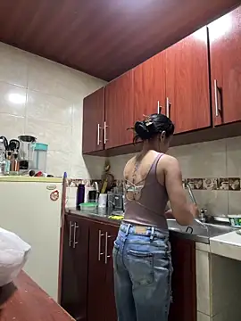 Katia Lina online show from December 17, 5:00 am