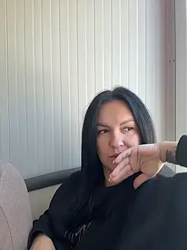 Eileen Dorene online show from February 19, 10:59 am