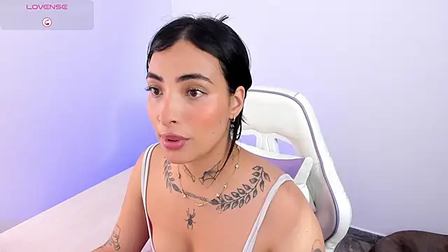 emmi 11 online show from July 7, 12:35 am