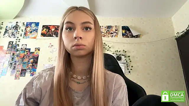 JanelBray online show from February 25, 11:42 am