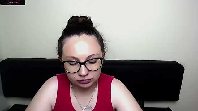 LiliaErmi online show from June 26, 7:31 am
