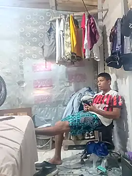 twobigscock23 online show from April 12, 6:33 pm