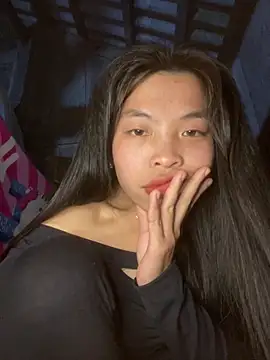 lux-su online show from March 14, 11:33 am