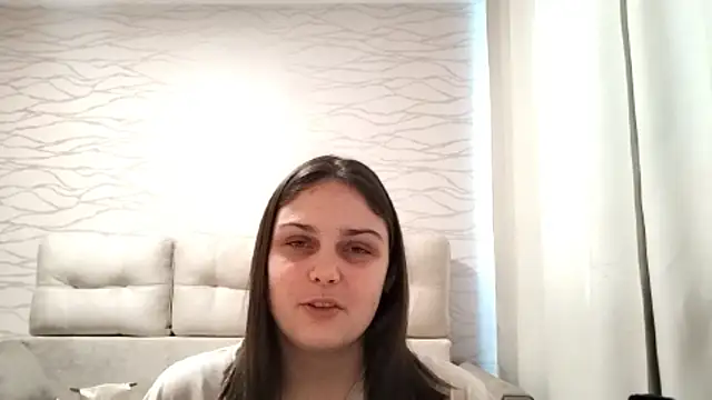 VivienneKottraba online show from January 15, 9:15 am