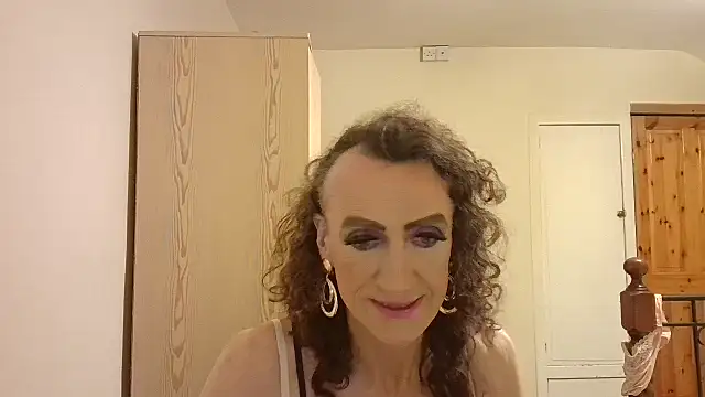 MatureCD online show from December 18, 5:50 pm