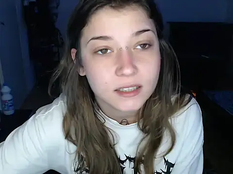 AlienforTwenty online show from January 6, 10:41 am