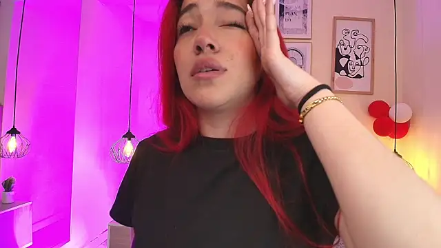 Celestee15  online show from April 18, 11:24 am