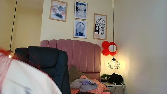 Celestee15  online show from March 10, 11:25 am