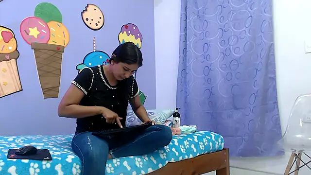 NOVAHOT98 online show from January 8, 7:29 pm