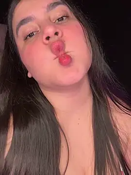 Ivy 19 online show from December 17, 9:08 pm