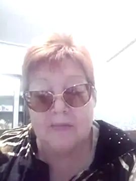 ALEXANDRA-LOVEE online show from December 14, 3:01 am