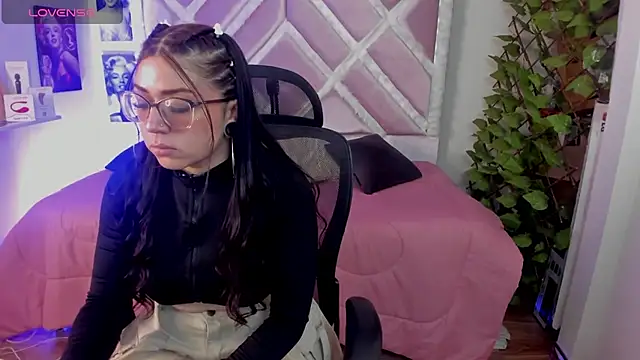 Sraemma online show from December 17, 10:25 pm