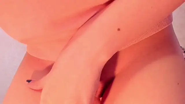 WeliosCouple online show from July 26, 1:41 pm