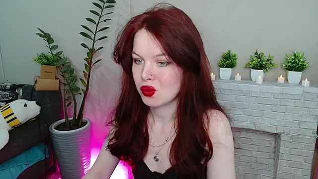 hot neighbor online show from February 20, 6:26 am